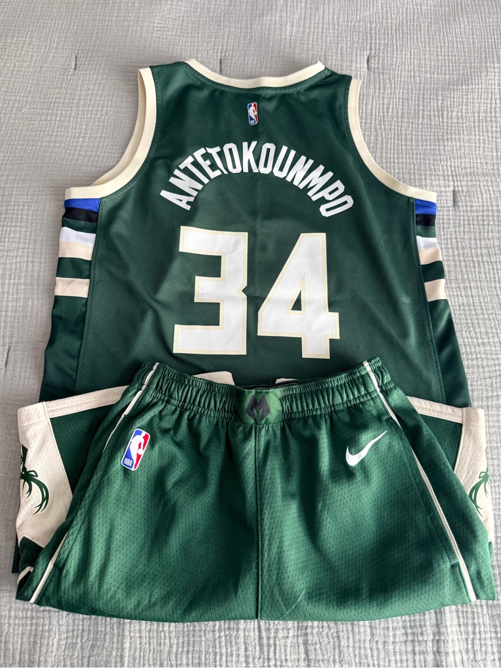 Youth M/L Giannis Antetokounmpo Jersey Shorts Set